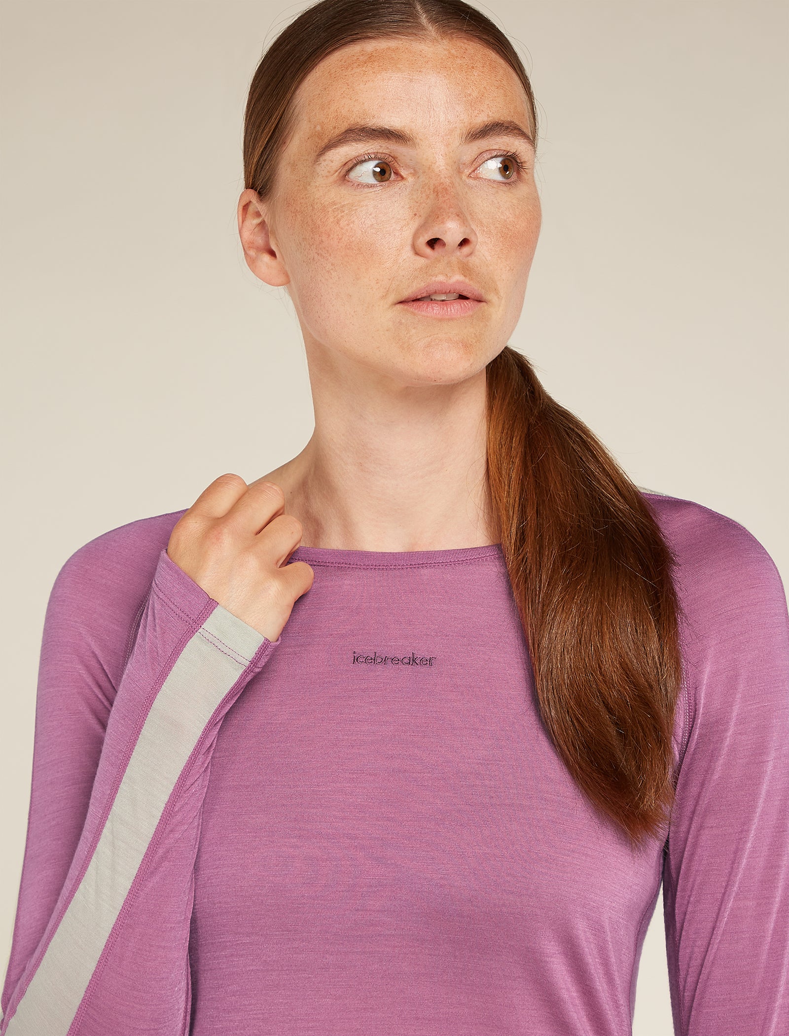 Women's 125 ZoneKnit™ Long Sleeve Crew Thermal Top - Image 6