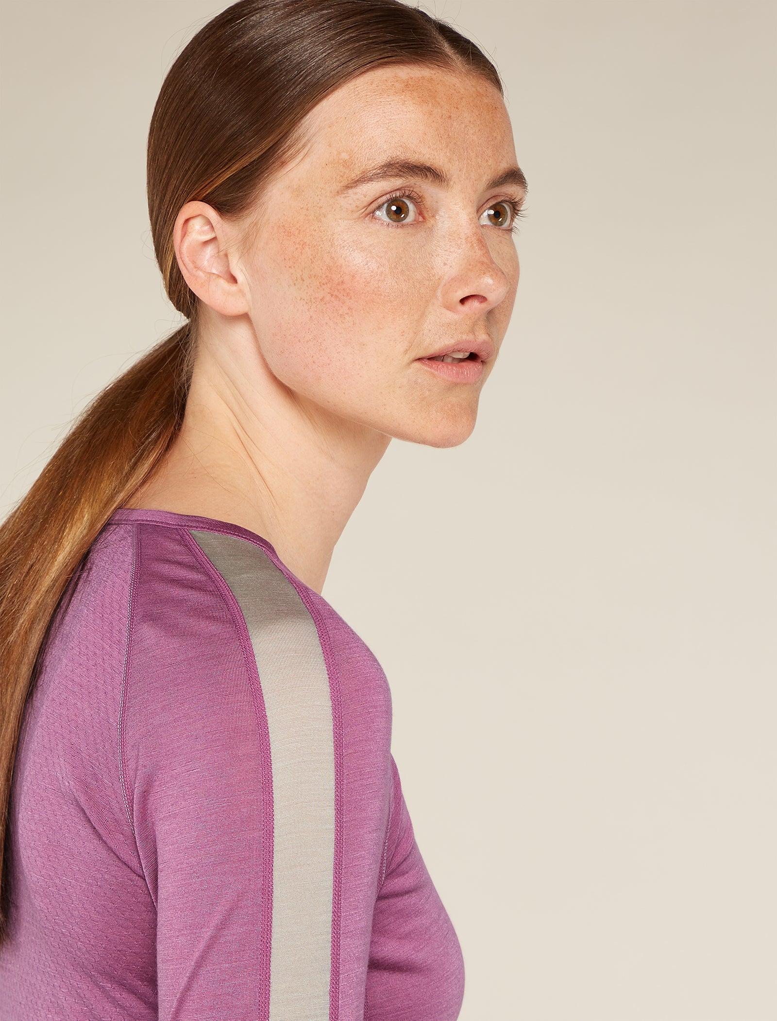 Women's 125 ZoneKnit™ Long Sleeve Crew Thermal Top - Image 8