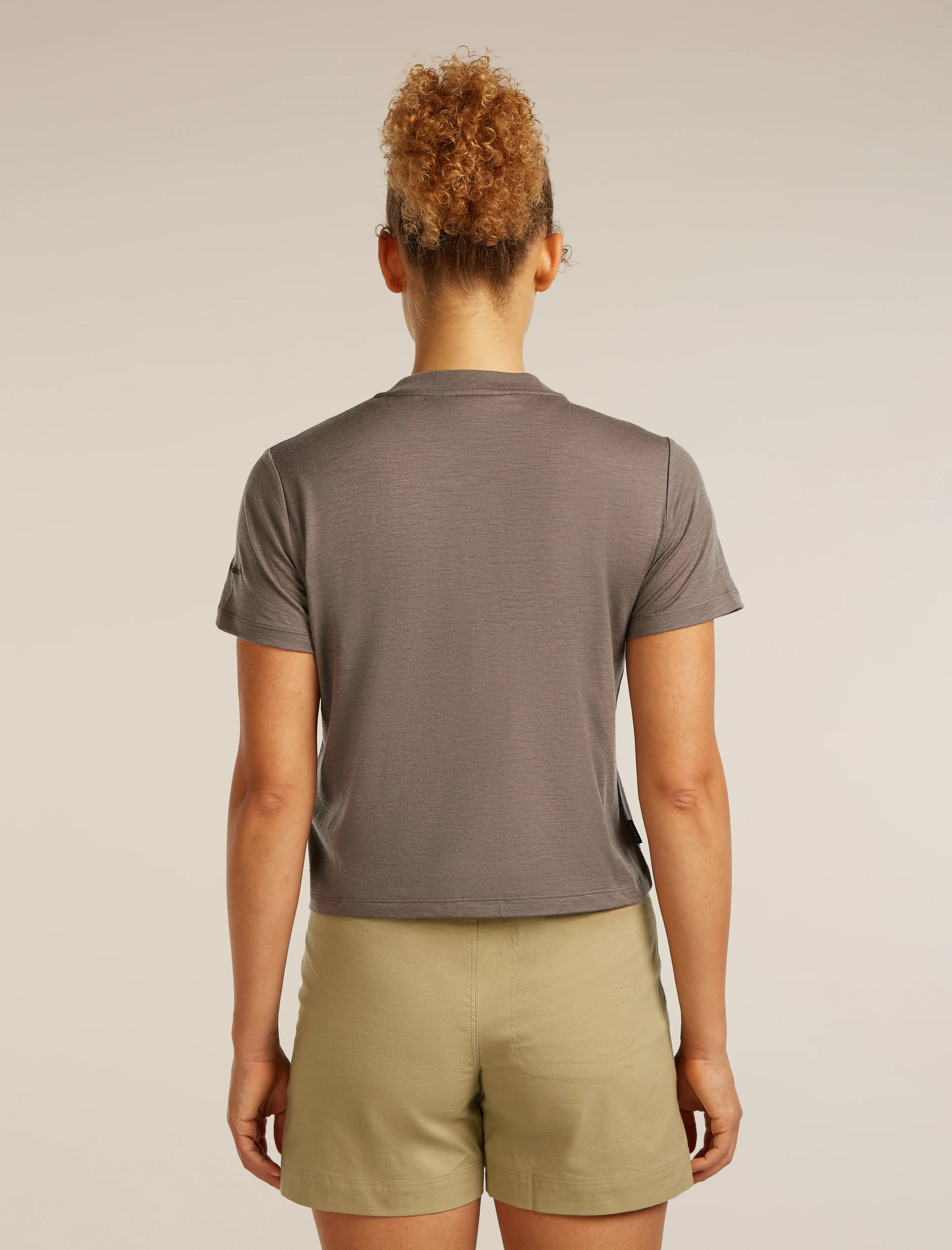 150 Tech Lite Crop T-Shirt Seed Story - Image 2