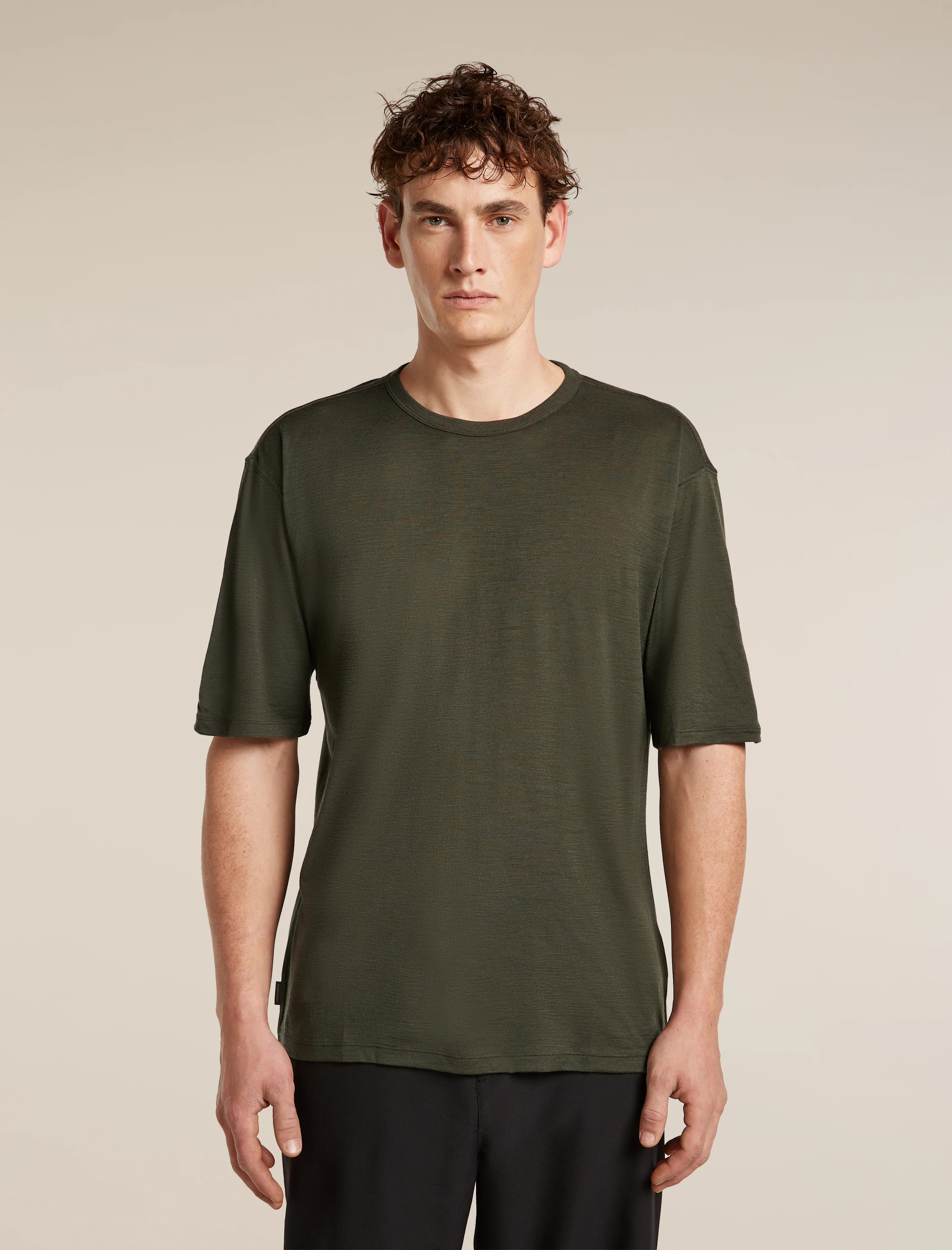 150 Tech Lite Relaxed T-Shirt