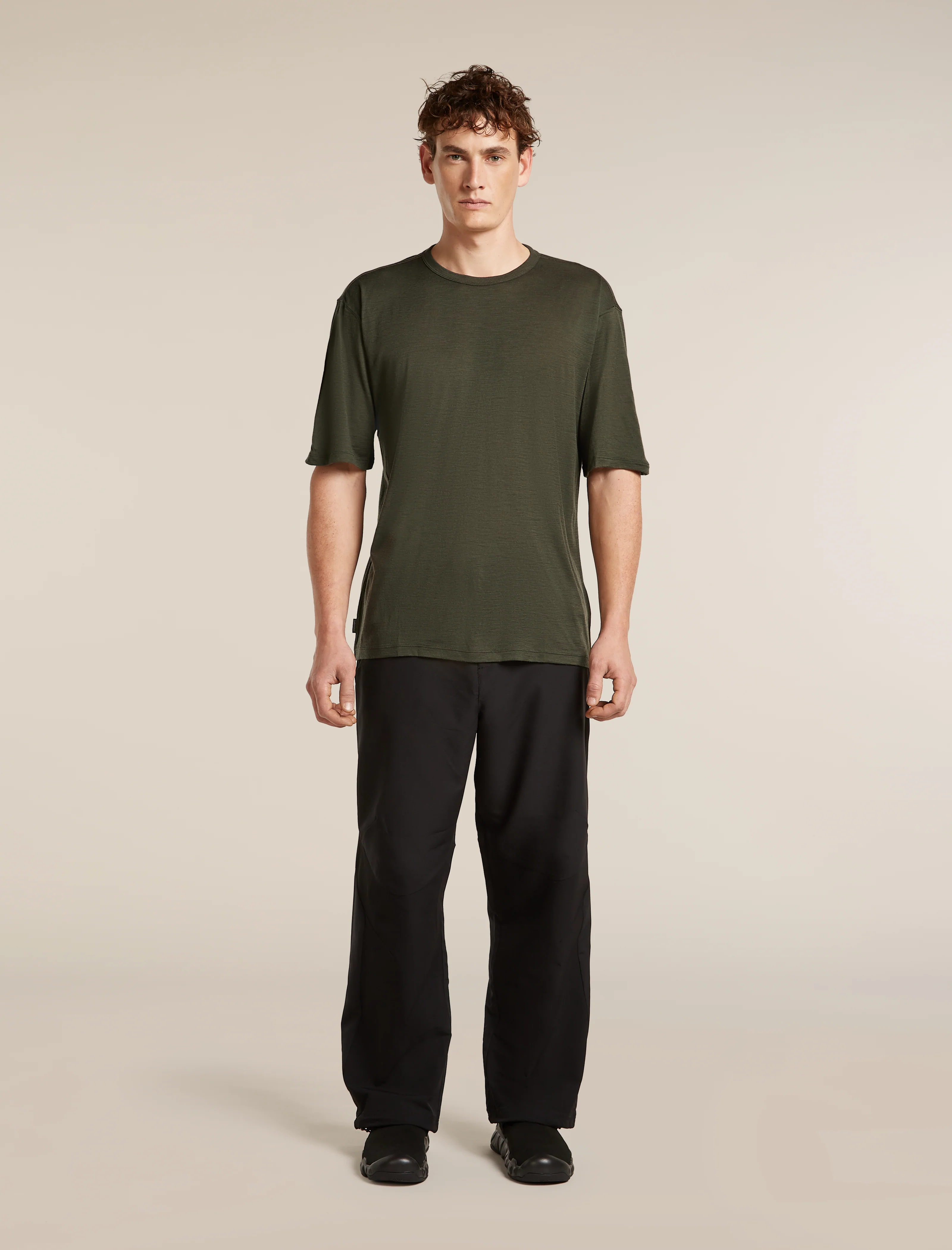 150 Tech Lite Relaxed T-Shirt - Image 3