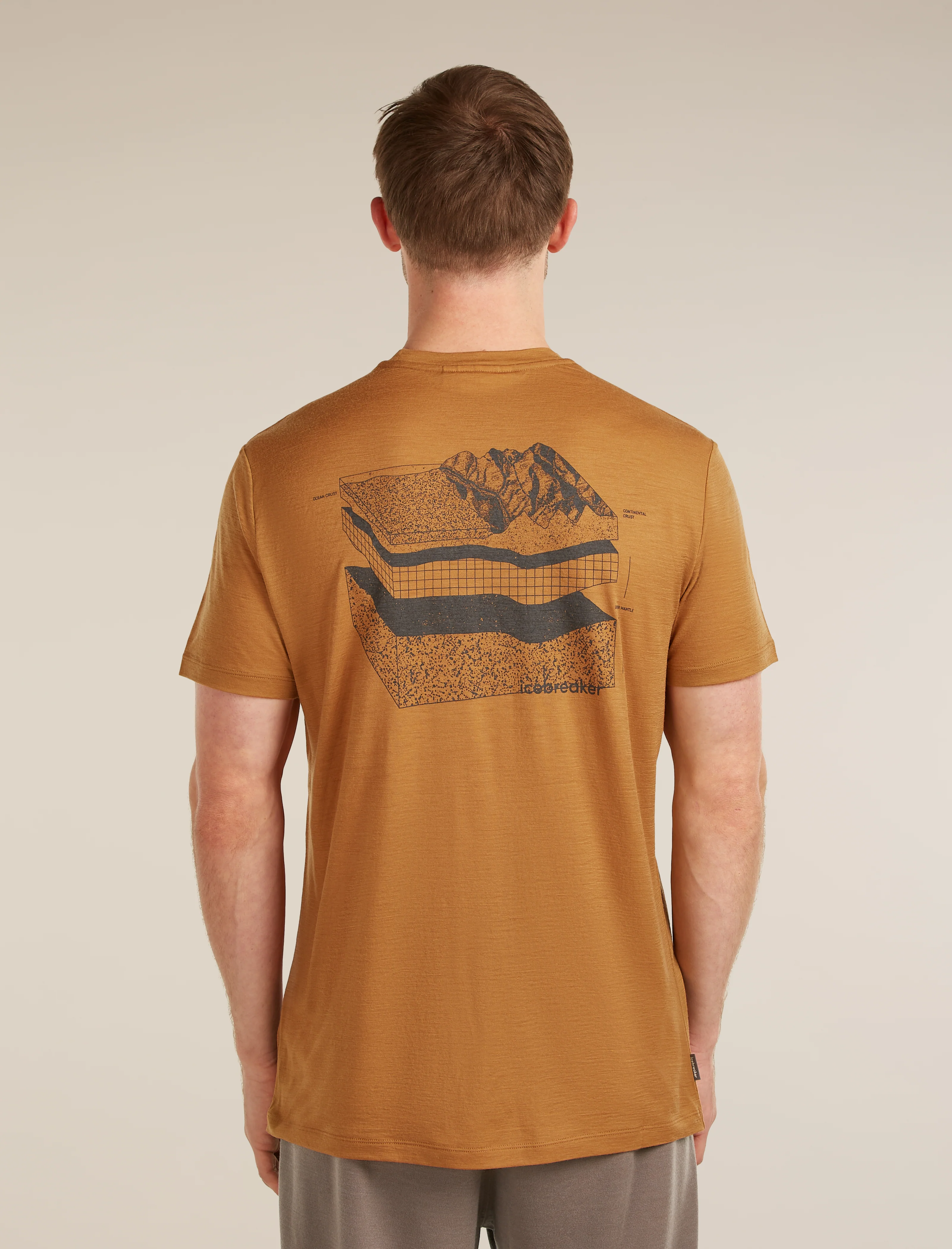 150 Tech Lite T-Shirt Evolving Layers