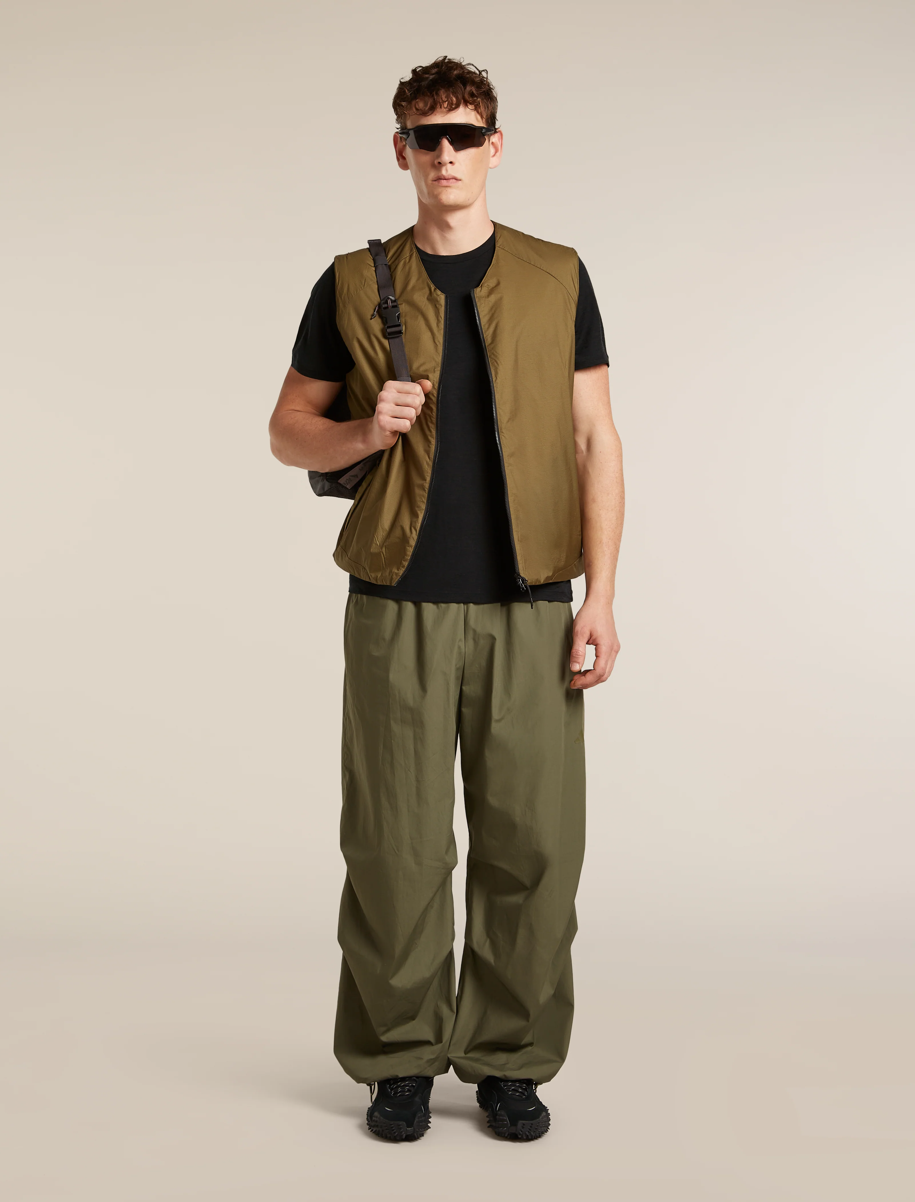150 Tech Lite T-Shirt IB Angle - Image 4