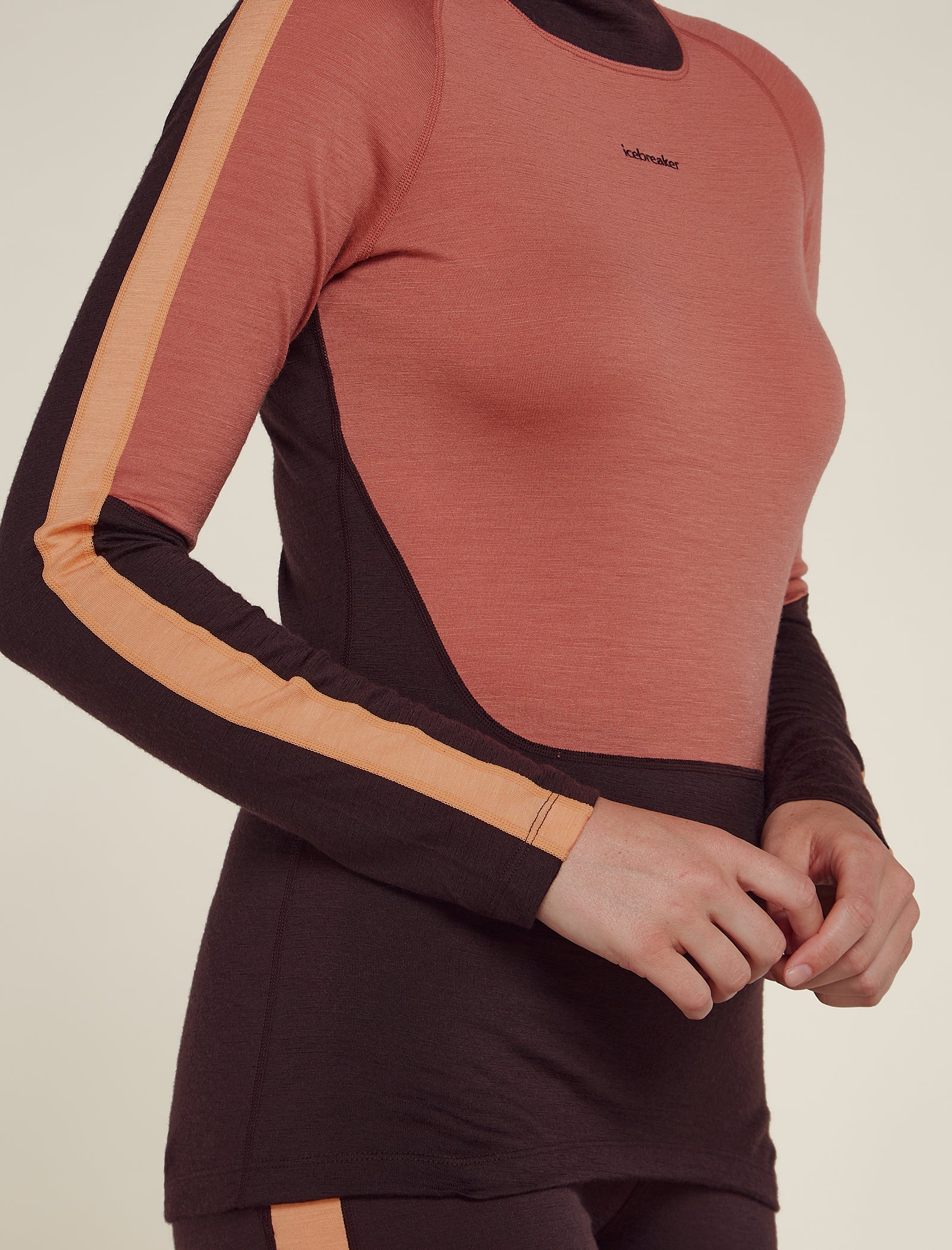 Women's 200 Sonebula Long Sleeve High Neck Thermal Top - Image 6