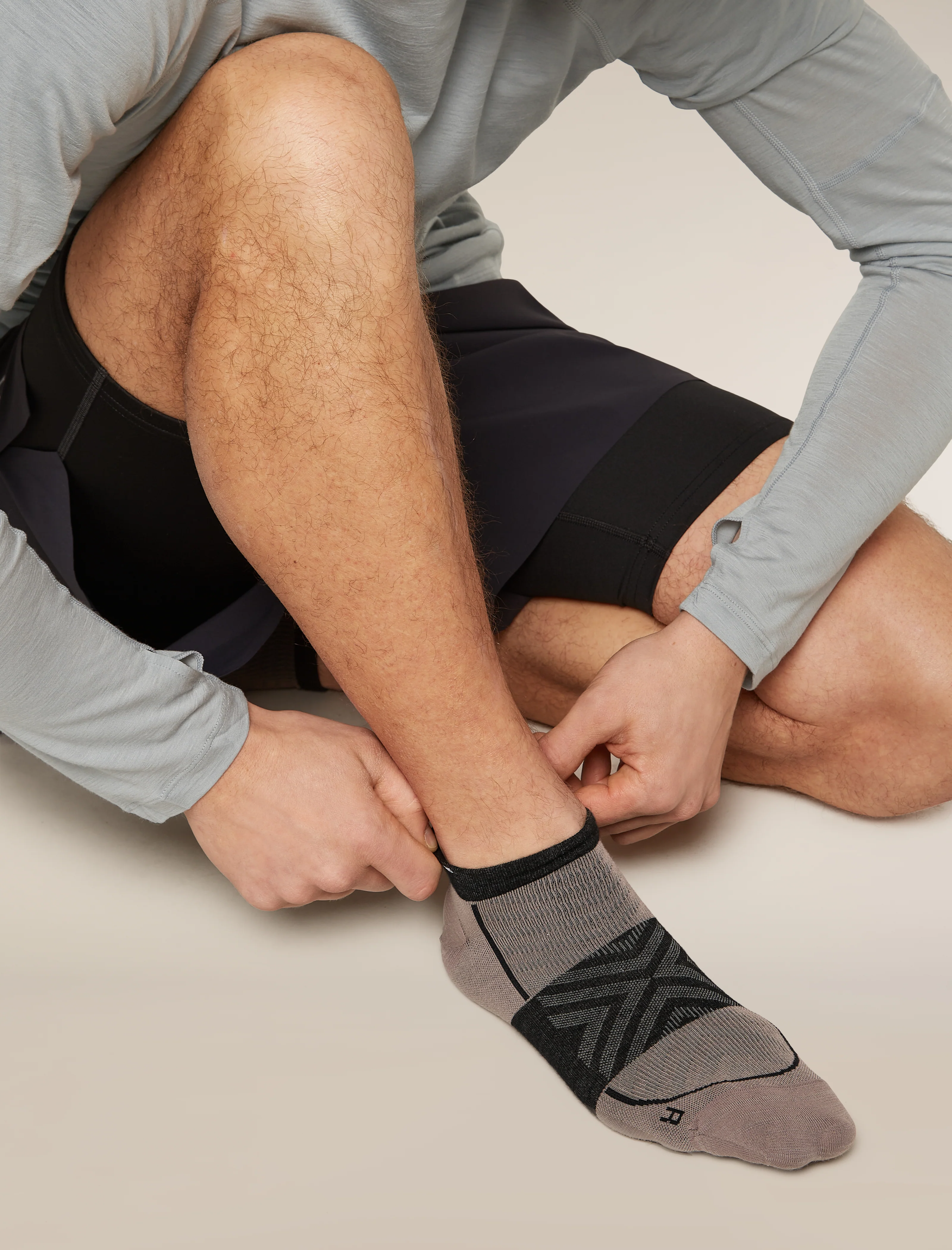 Men Run+ Micro Socks - Image 5