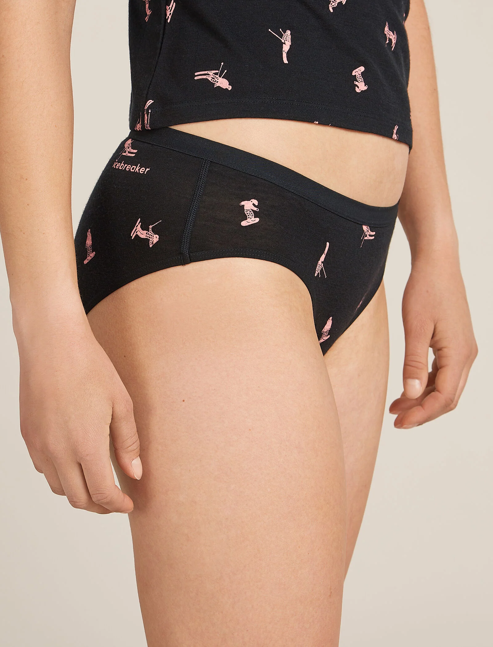 150 Siren Hipkini Snow Day - Image 4
