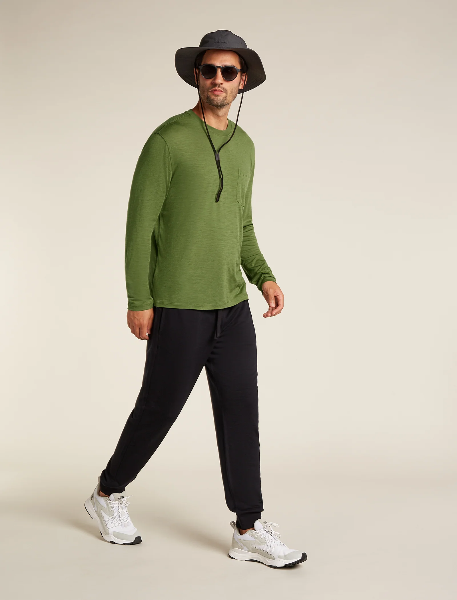 Men's Merino 150 Tech Lite Long Sleeve Relaxed Pocket T-Shirt - Image 4