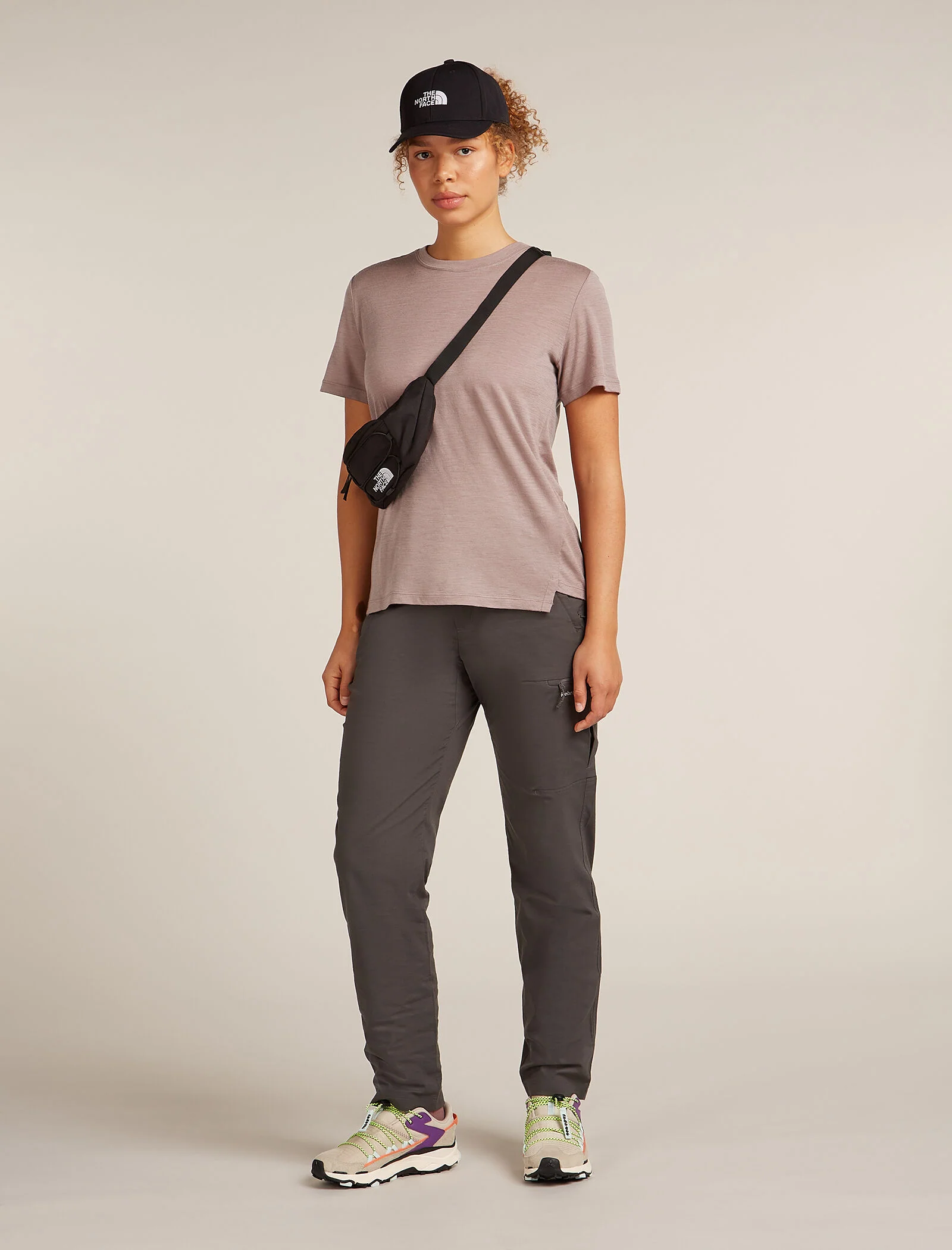150 Tech Lite Relaxed T-shirt - Image 4