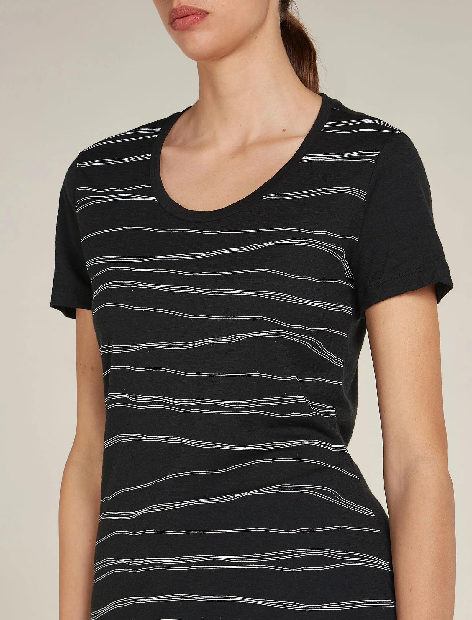 Women's Merino 150 Tech Lite Short Sleeve Scoop T-Shirt Sea of Summits - Image 5
