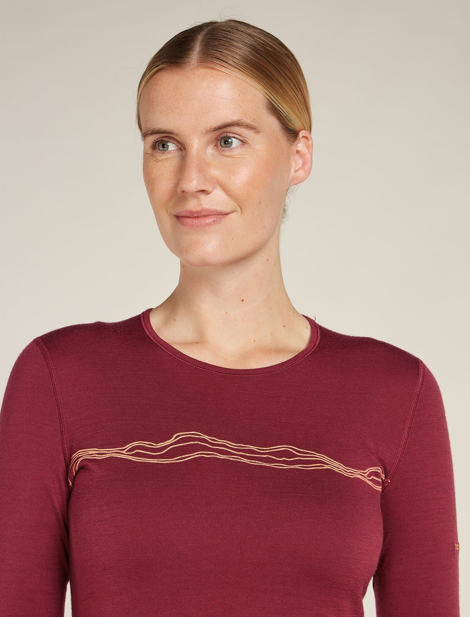 Women's Merino 200 Oasis Long Sleeve Crew Mountain Pulse Thermal Top - Image 6