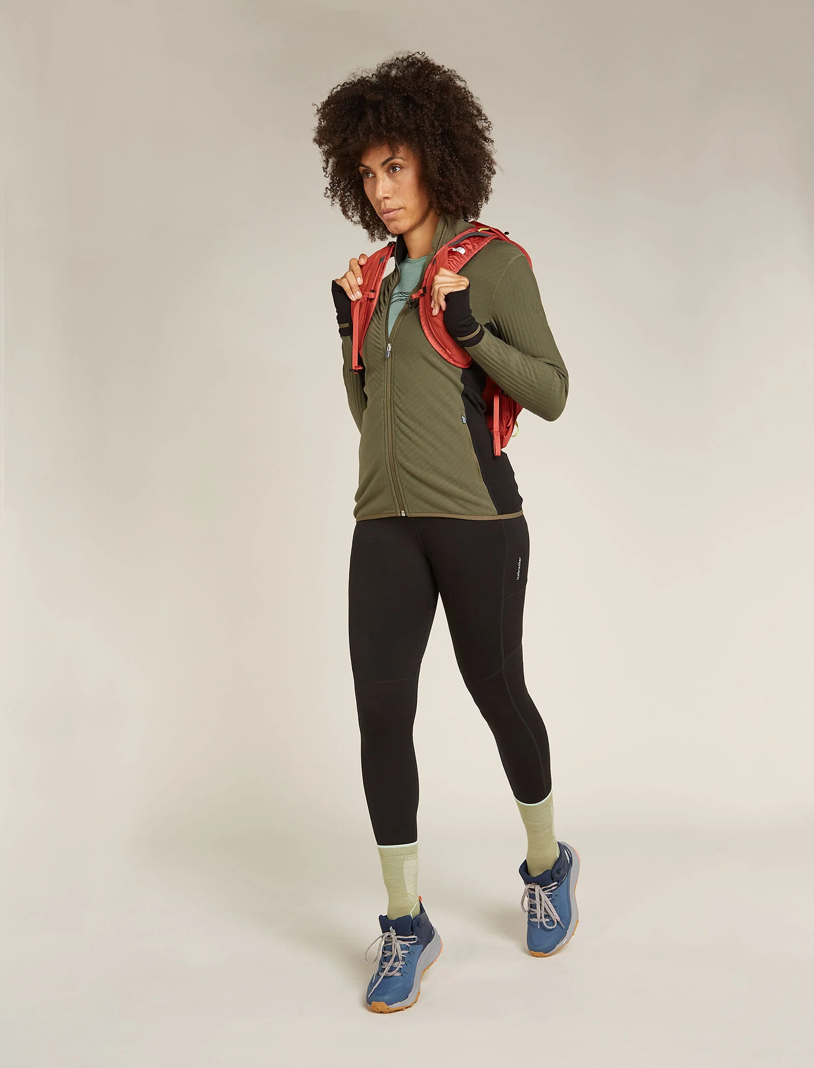 Women's Merino 200 Oasis Long Sleeve Crew Mountain Pulse Thermal Top - Image 4
