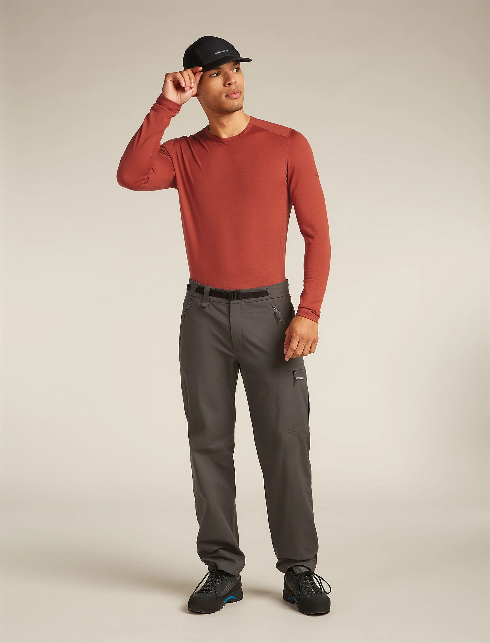 Men's Merino 200 Oasis Long Sleeve Crew Thermal Top - Image 4