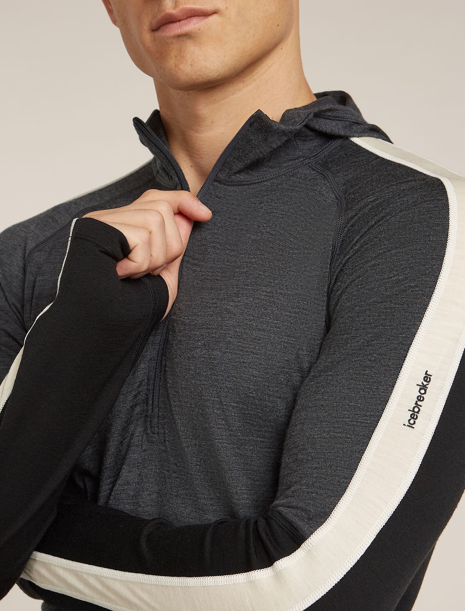 200 Oasis+ Half Zip Hoodie - Image 7