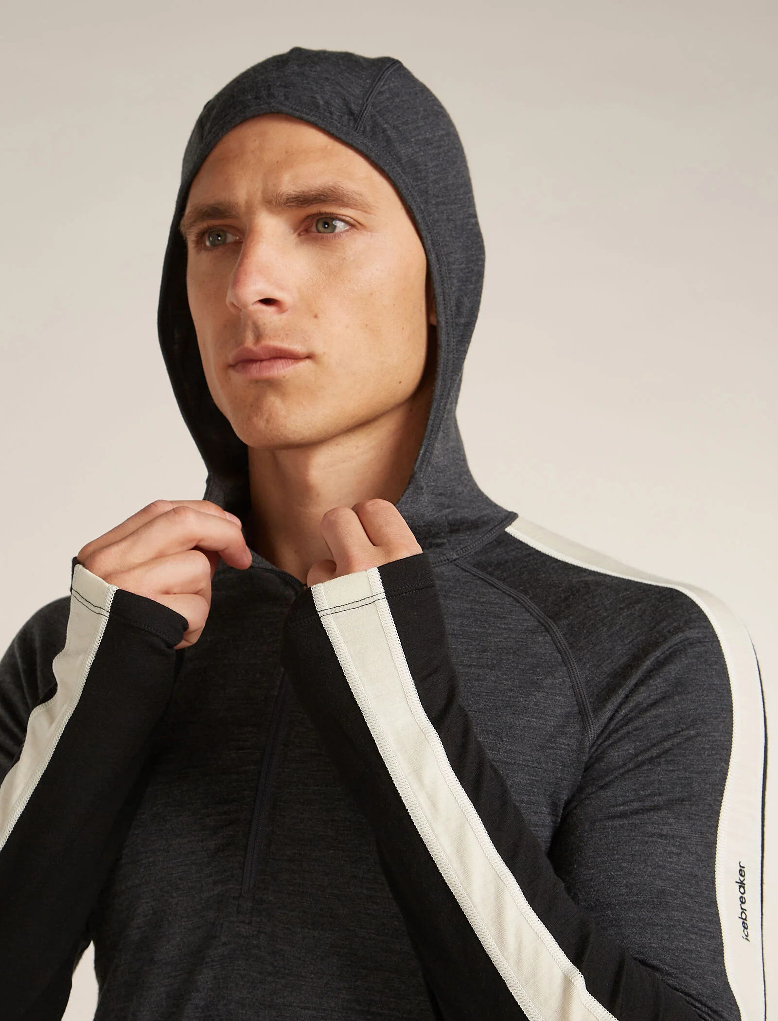 200 Oasis+ Half Zip Hoodie - Image 8