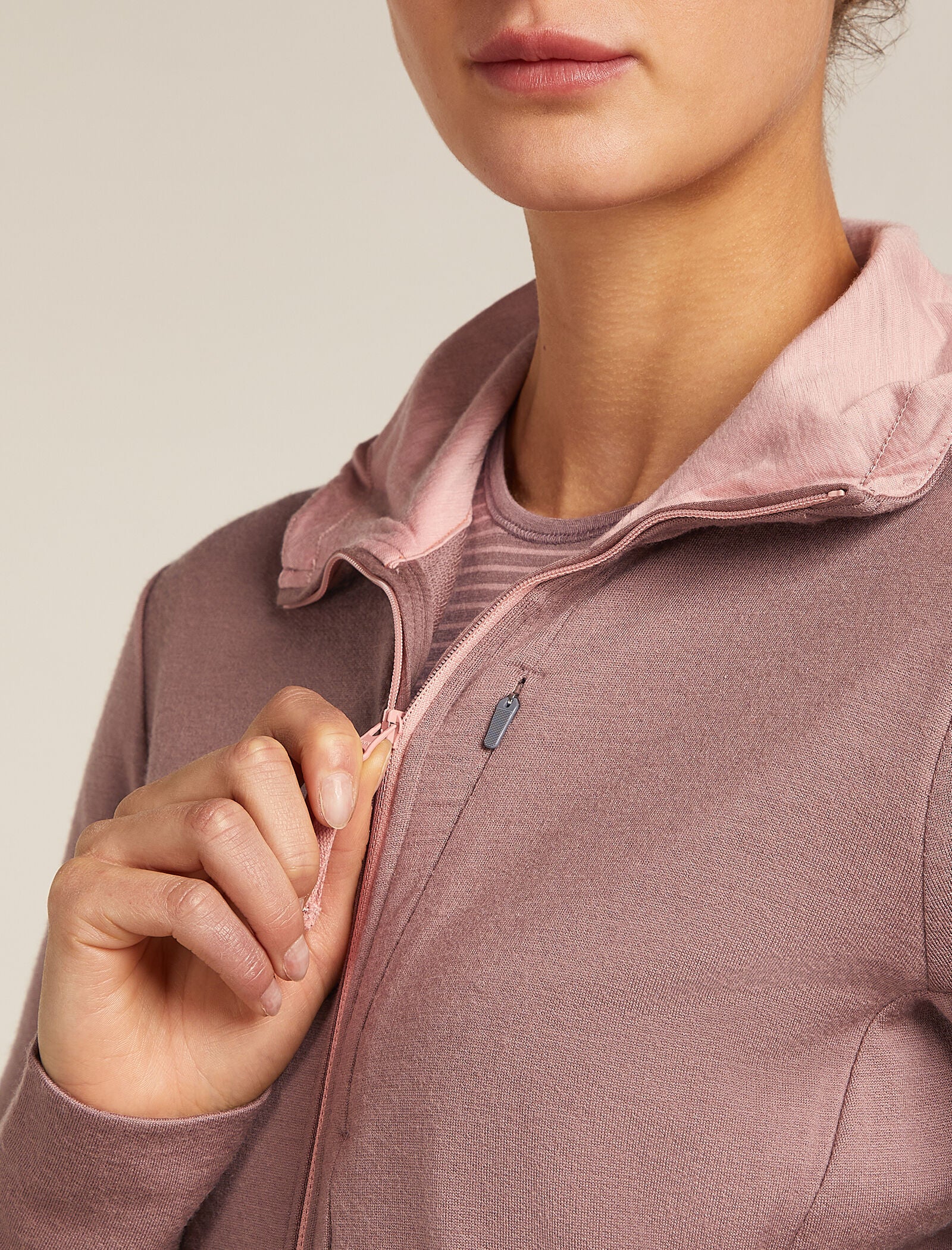 260 Quantum Zip Hoodie - Image 7