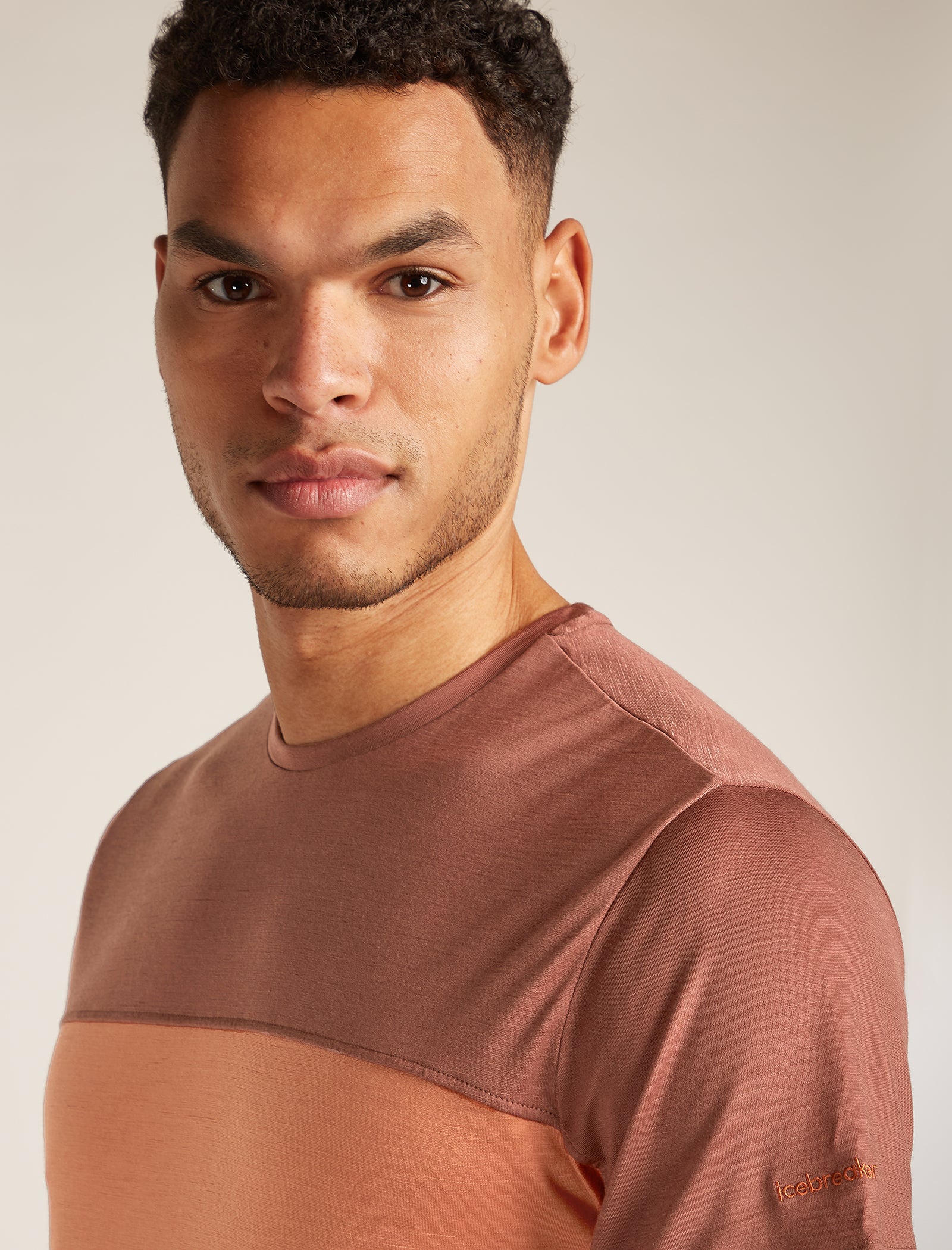 Men's Merino Blend 125 Cool-Lite™ Sphere Short Sleeve T-Shirt Colour Block - Image 5