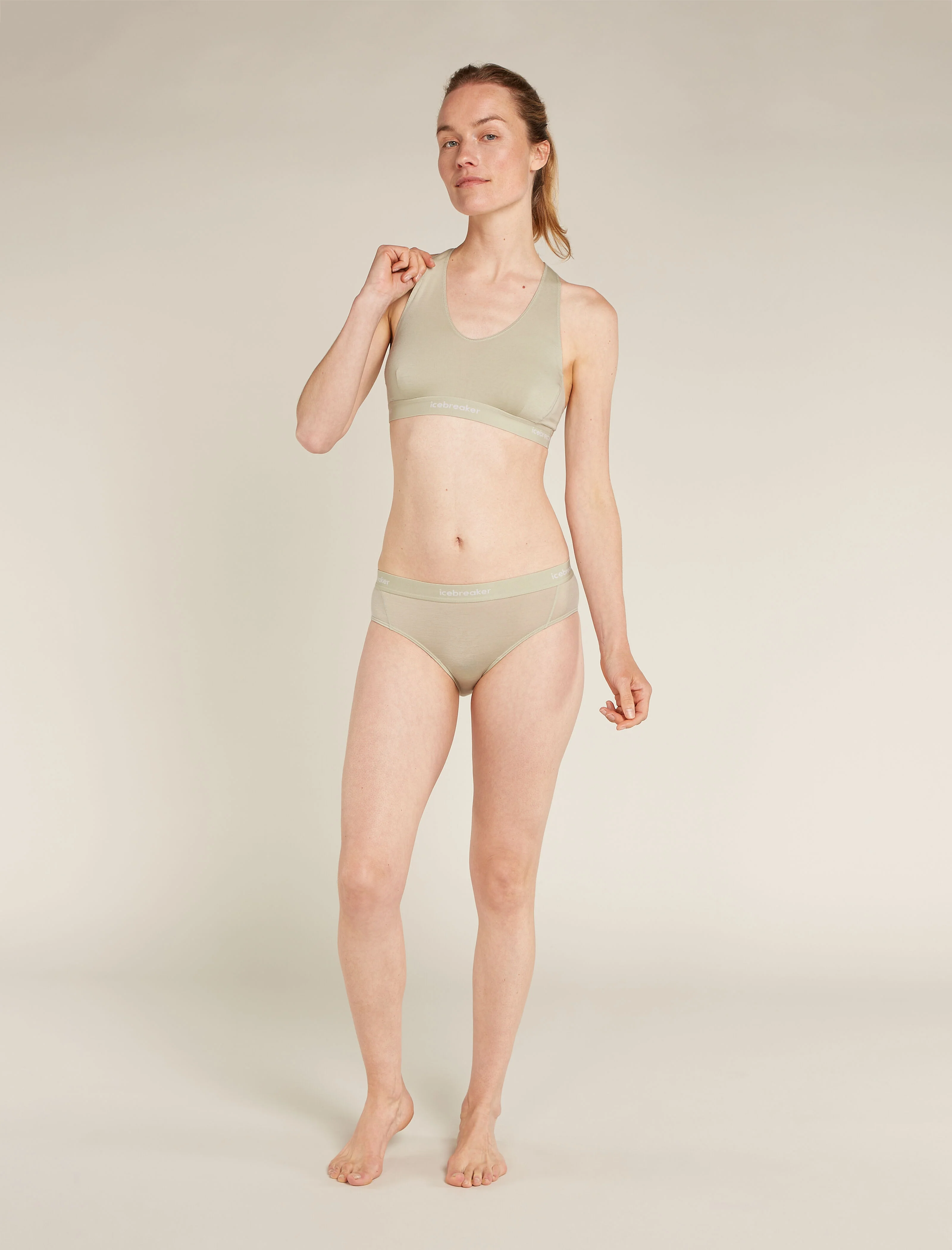 Women's Merino Blend 125 Cool-Lite™ Sprite Racerback Bra - Image 3