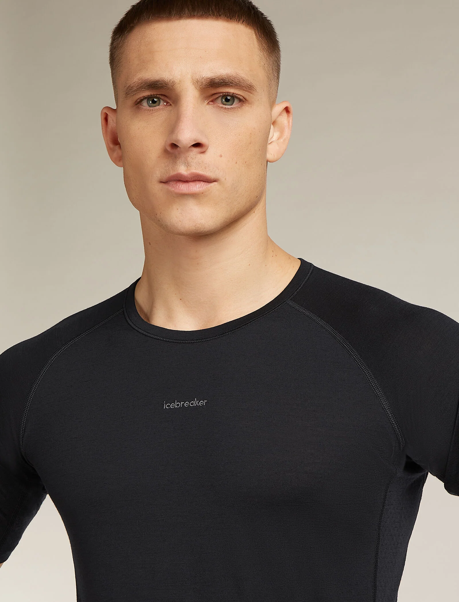 Men's Merino Blend 125 ZoneKnit⢠Short Sleeve Crew Thermal Top - Image 5