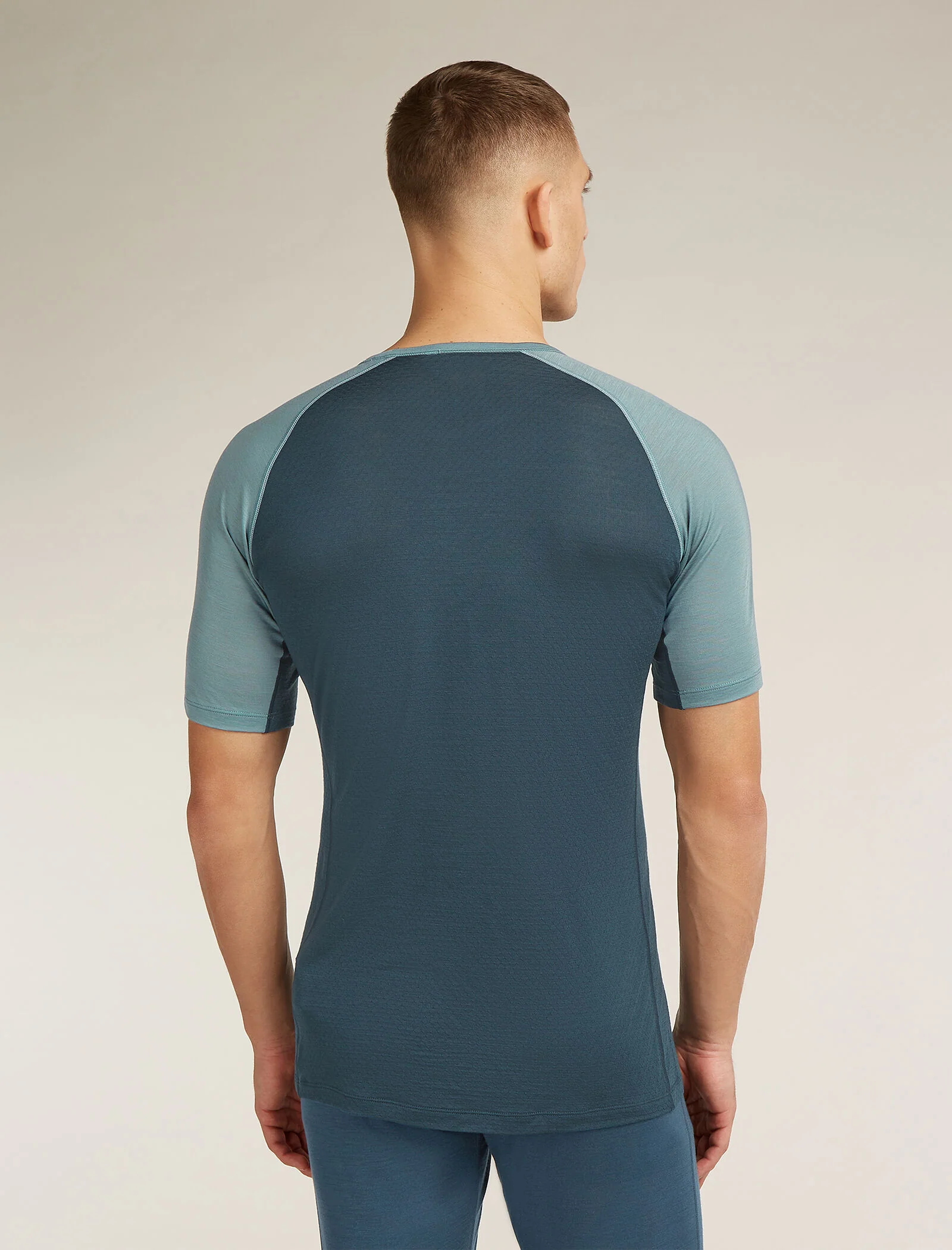 Men's Merino Blend 125 ZoneKnit⢠Short Sleeve Crew Thermal Top - Image 2