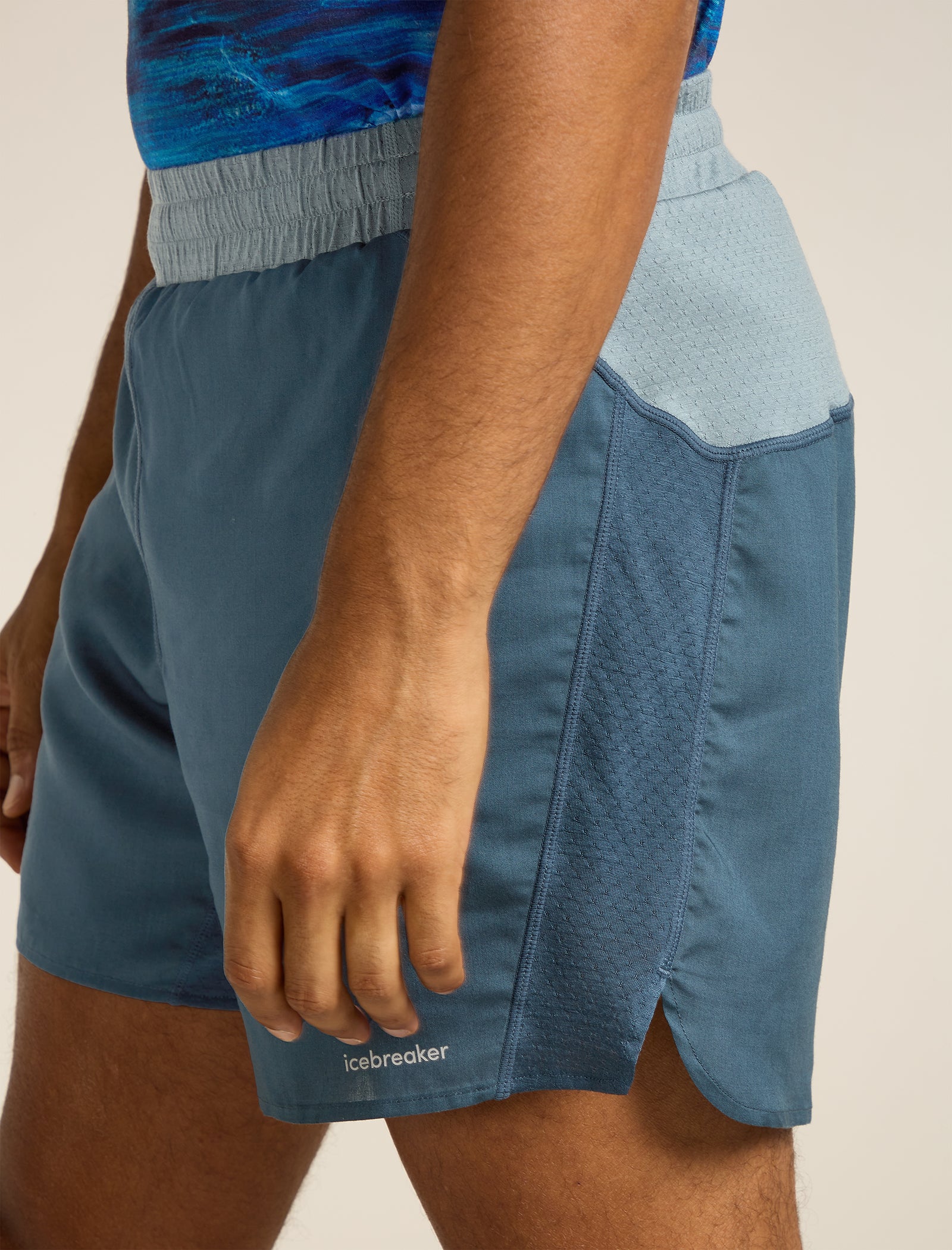 Men's Merino Blend 125 ZoneKnit™ Speed 6" Shorts - Image 8