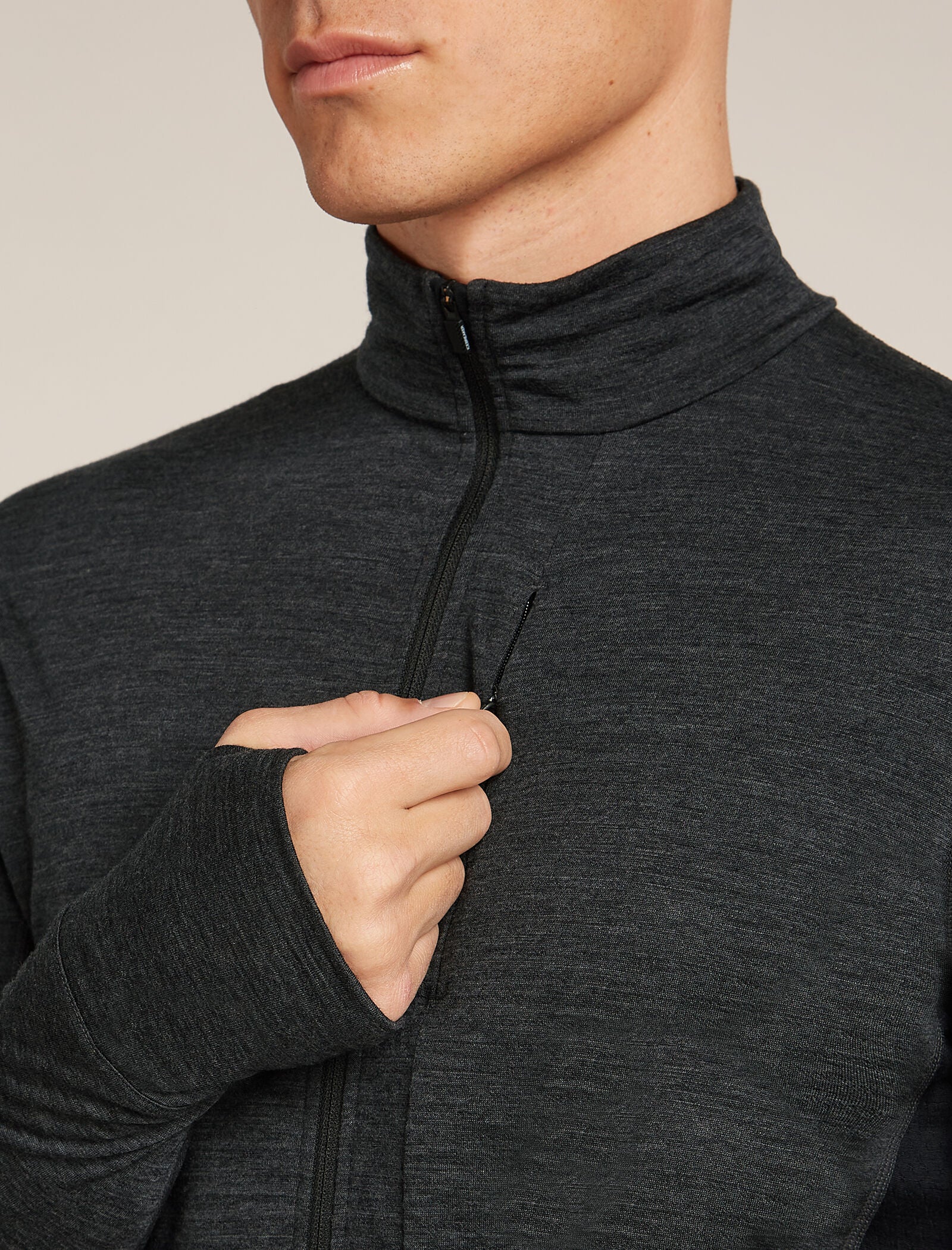 200 Descender Half Zip - Image 8