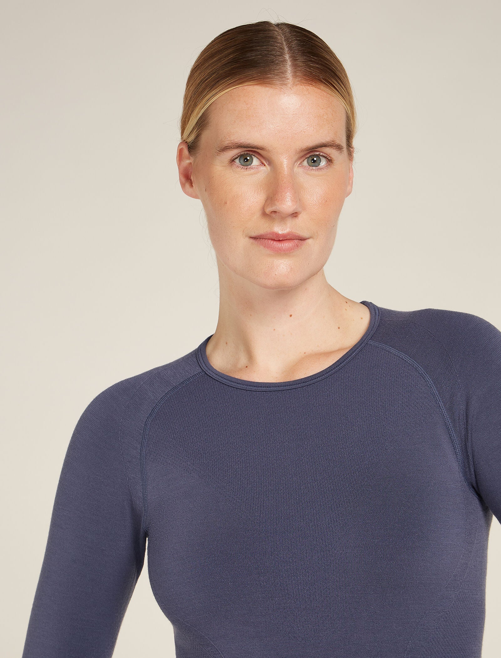 Women's Merino Blend 260 ZoneKnit⢠Seamless Long Sleeve Crew Thermal Top - Image 7
