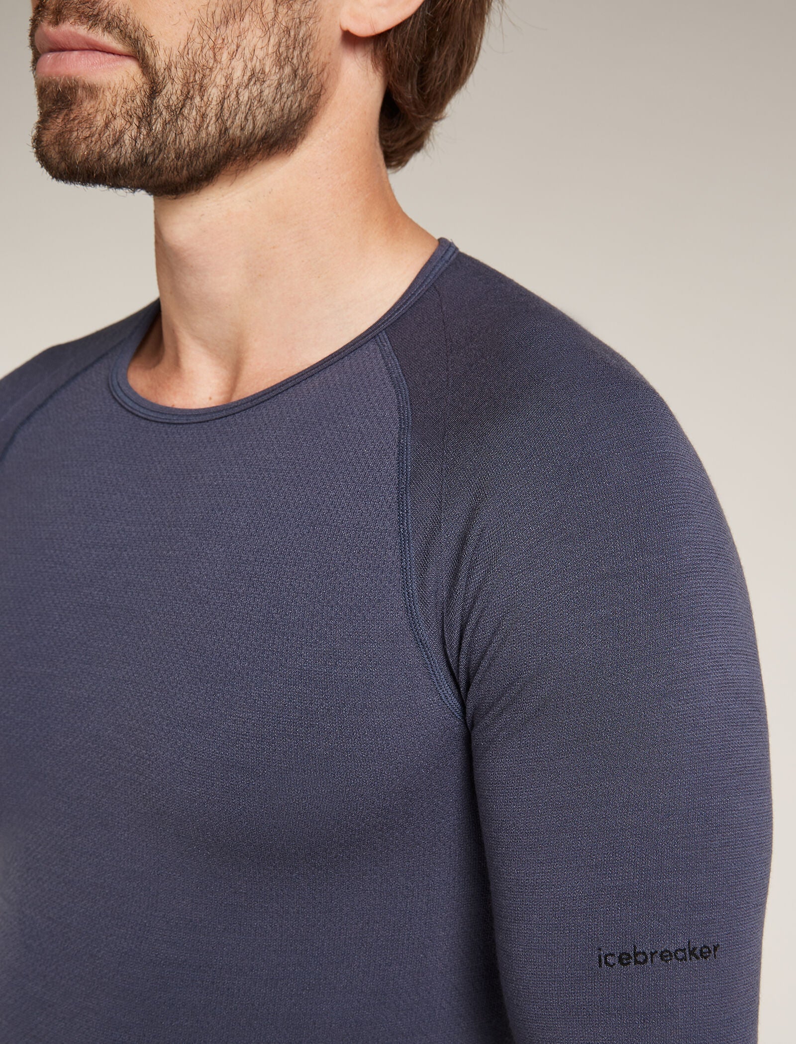 Men's Merino Blend 260 ZoneKnit⢠Seamless Long Sleeve Crew Thermal Top - Image 6