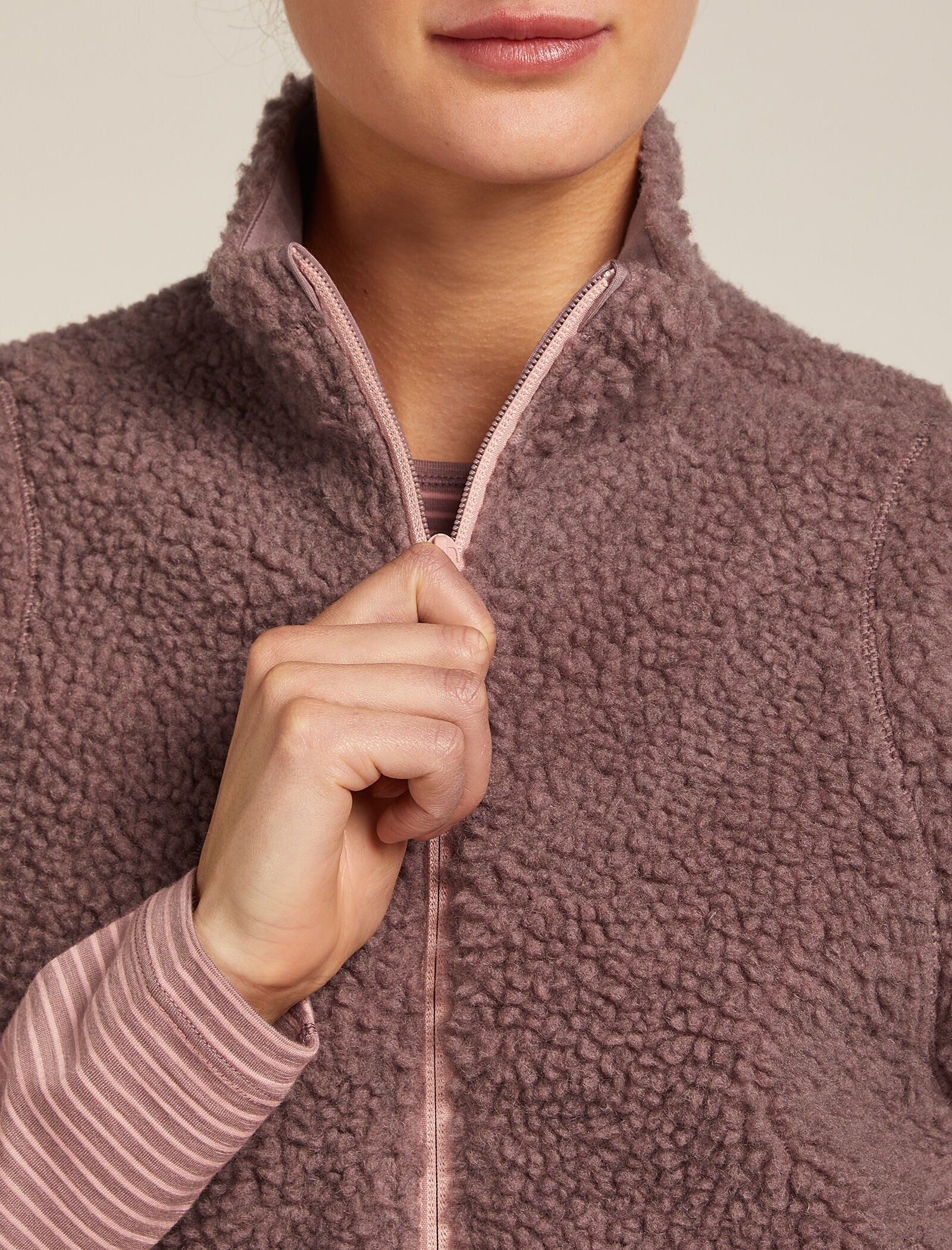 Women's Merino Blend 960 RealFleece⢠High Pile Vest - Image 6
