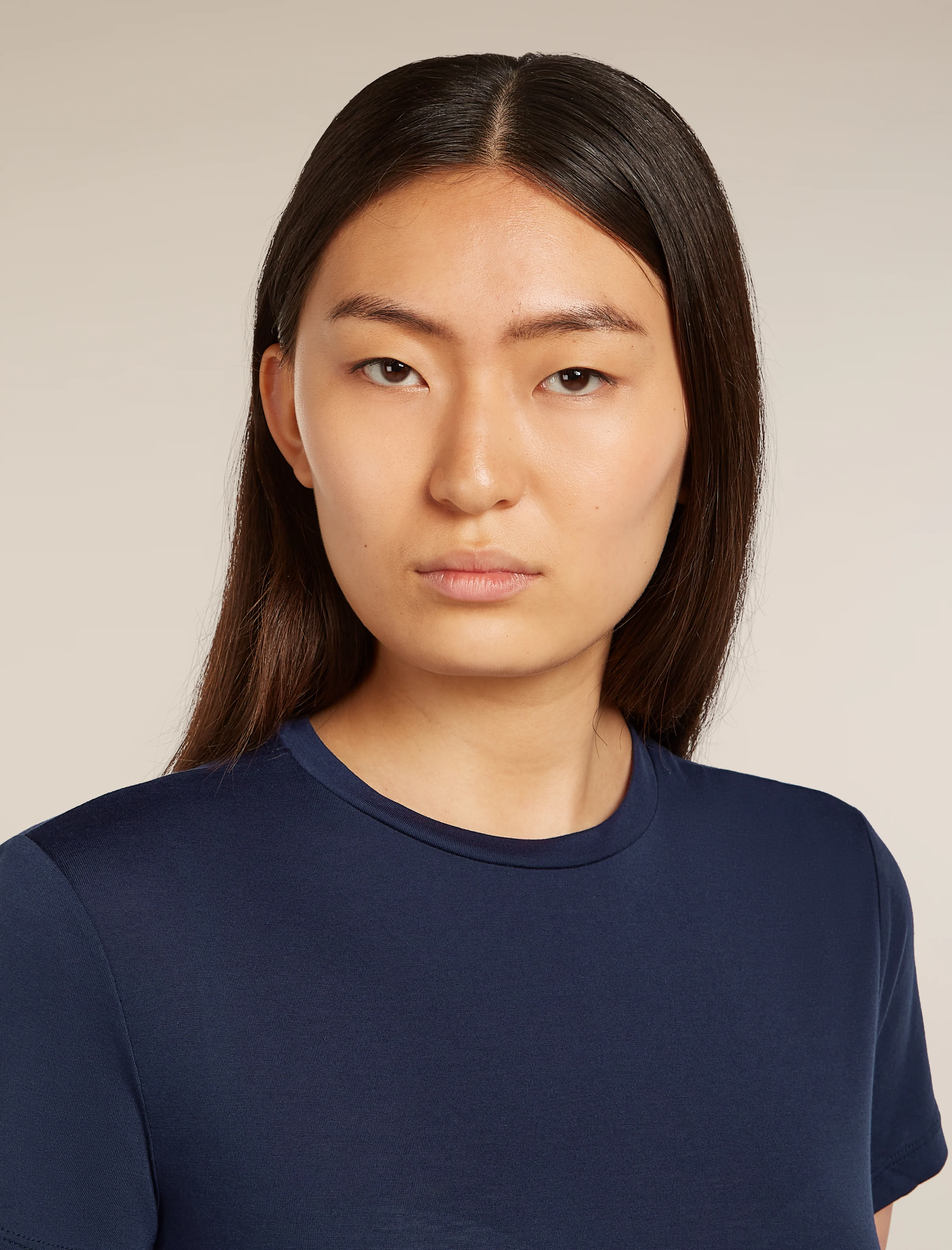 Central Classic T-shirt - Image 5