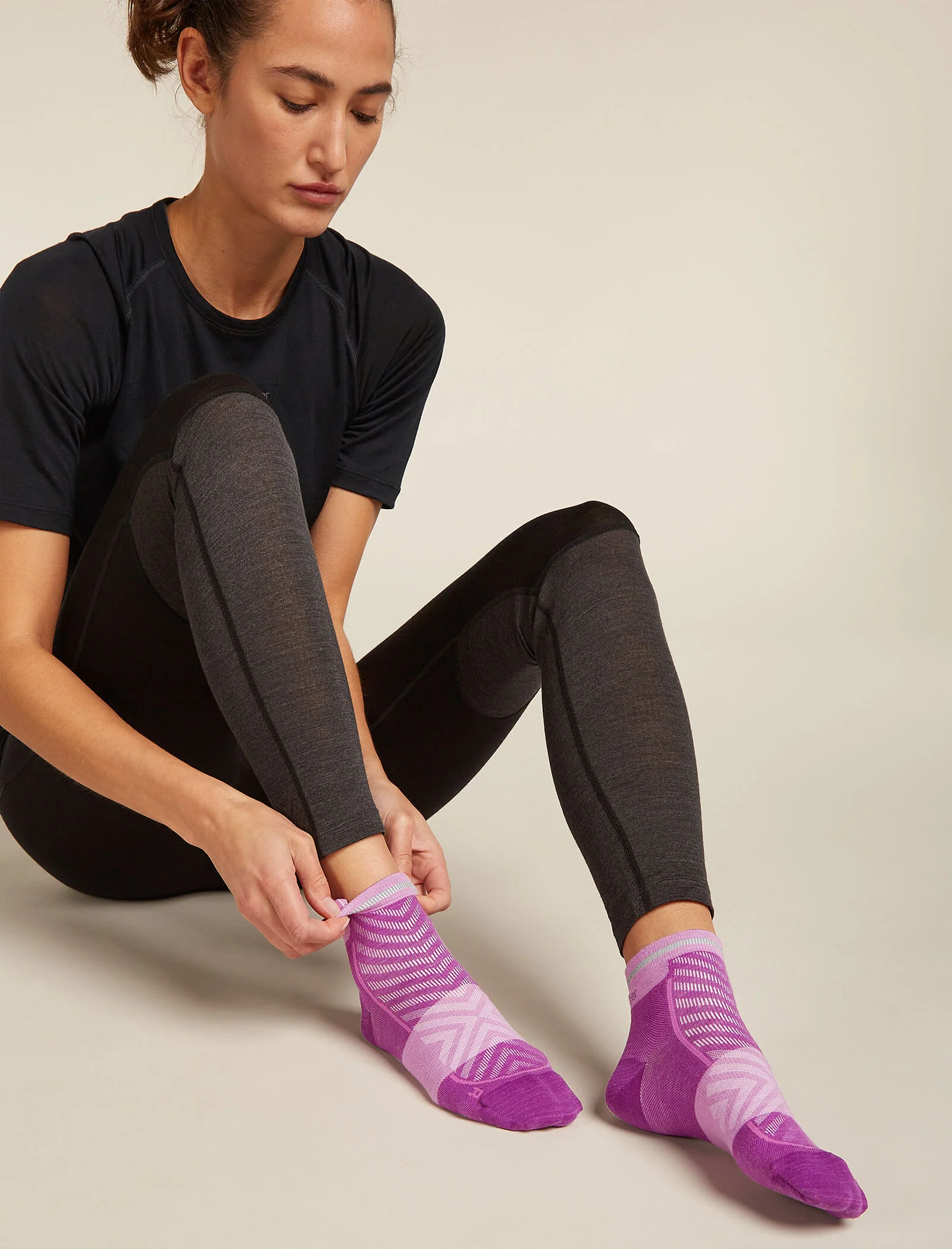 Women's Merino Blend Run+ Ultralight Mini Socks - Image 2