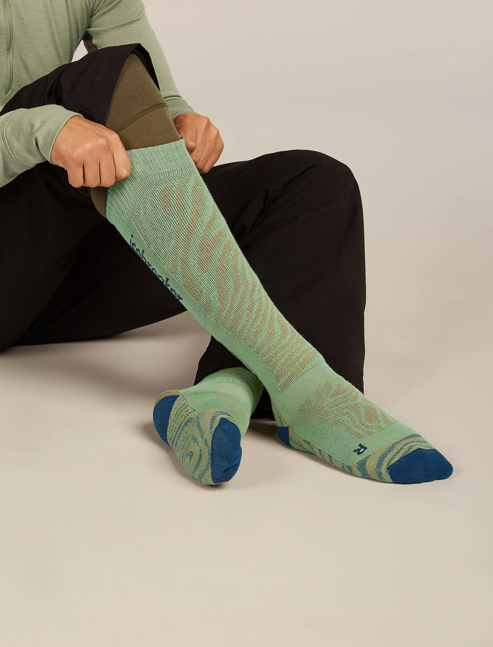 Men Ski+ Over the Calf Socks Mountain Contour - Image 2