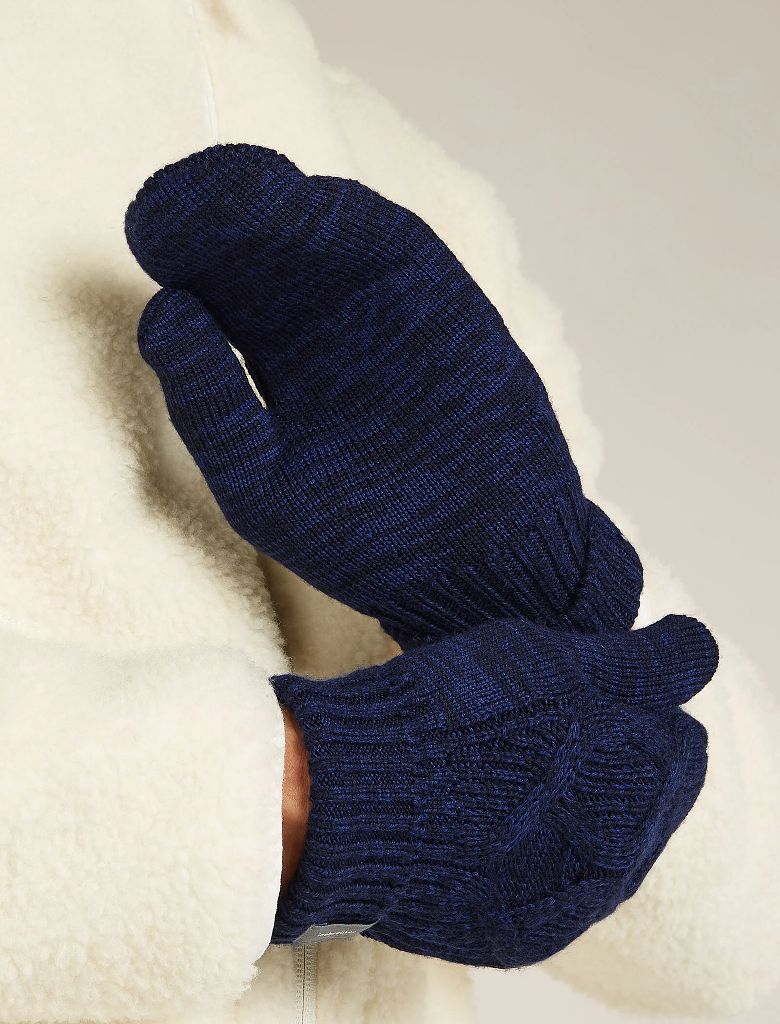 Unisex Merino Cable Knit Mittens - Image 5