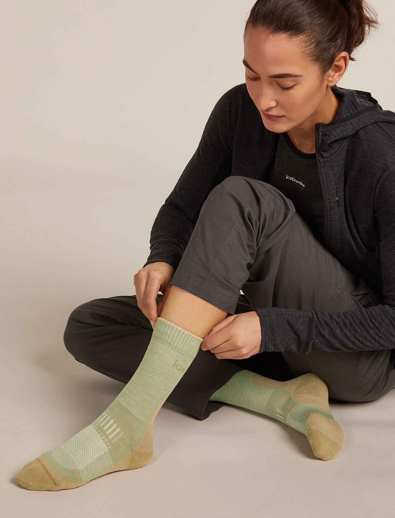 Women Hike+ Crew Socks - Image 2