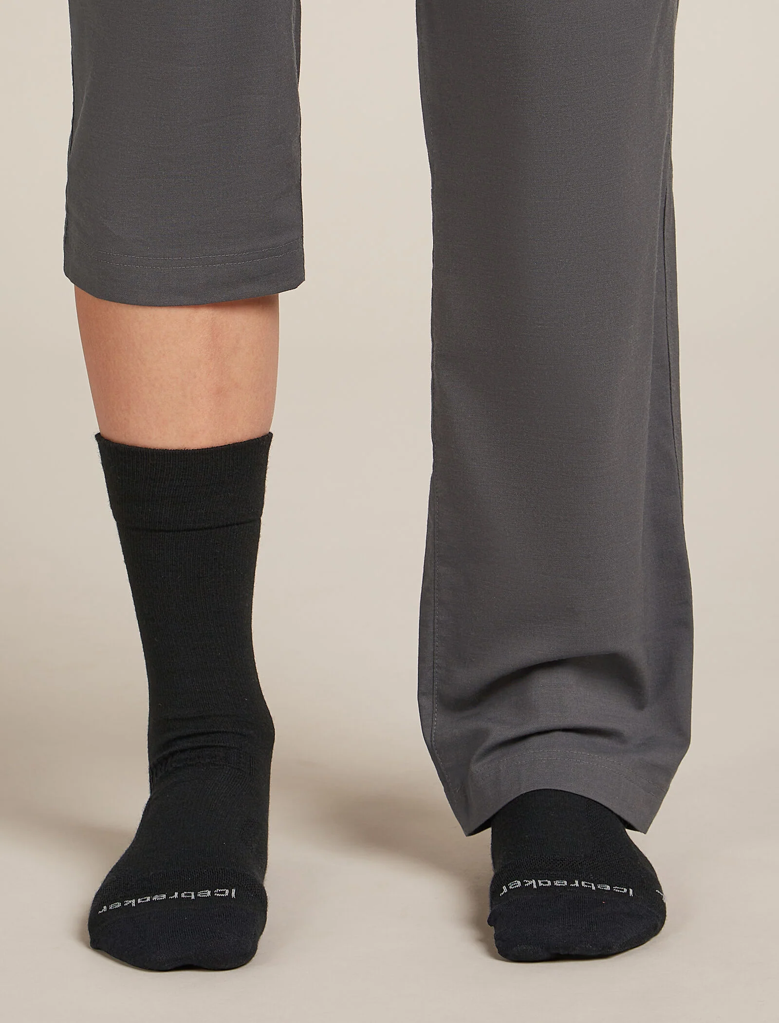 Women Hike+ Liner Crew Socks - Image 3
