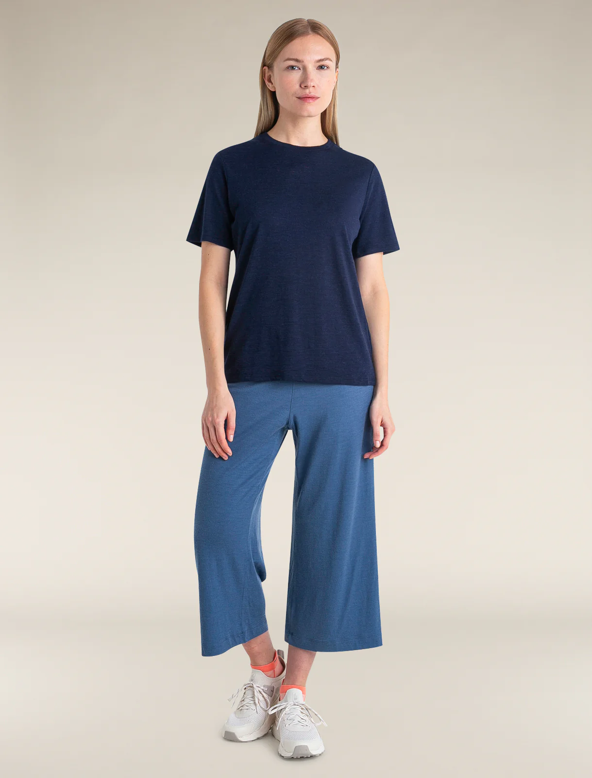 Women's Merino Linen Short Sleeve T-Shirt - Image 3