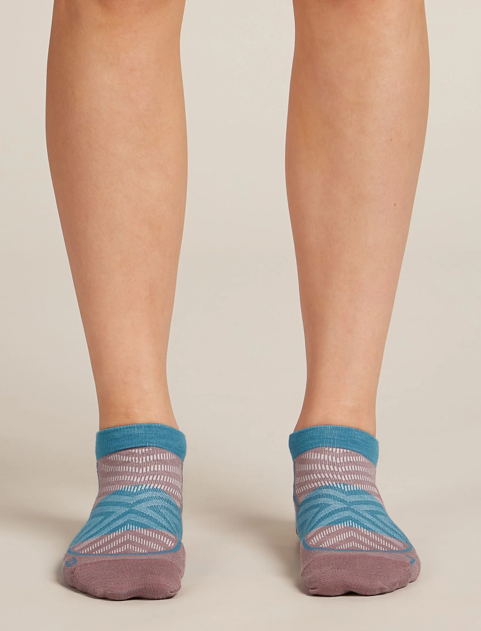 Women Run+ Micro Socks - Image 3