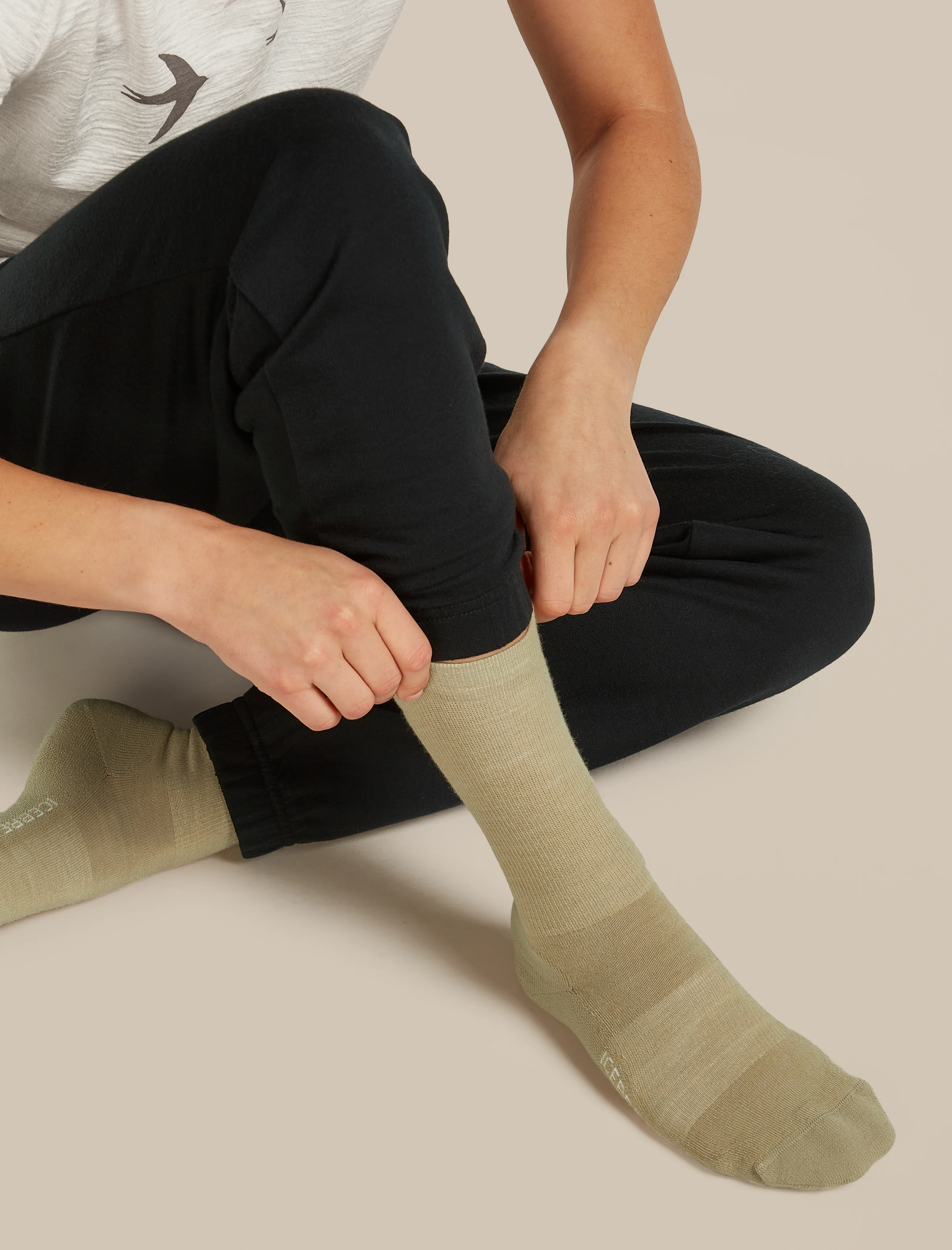 Women Lifestyle Crew Socks - Image 5